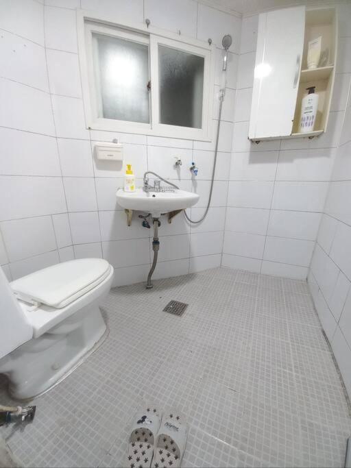 Family Home Сеул Экстерьер фото